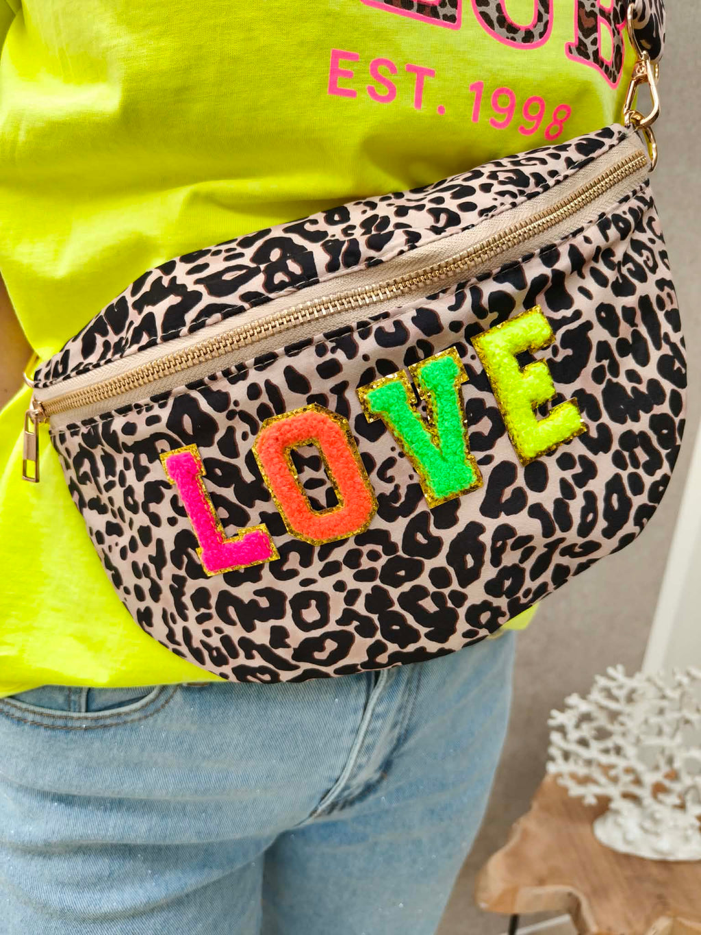Handtasje love - leopard
