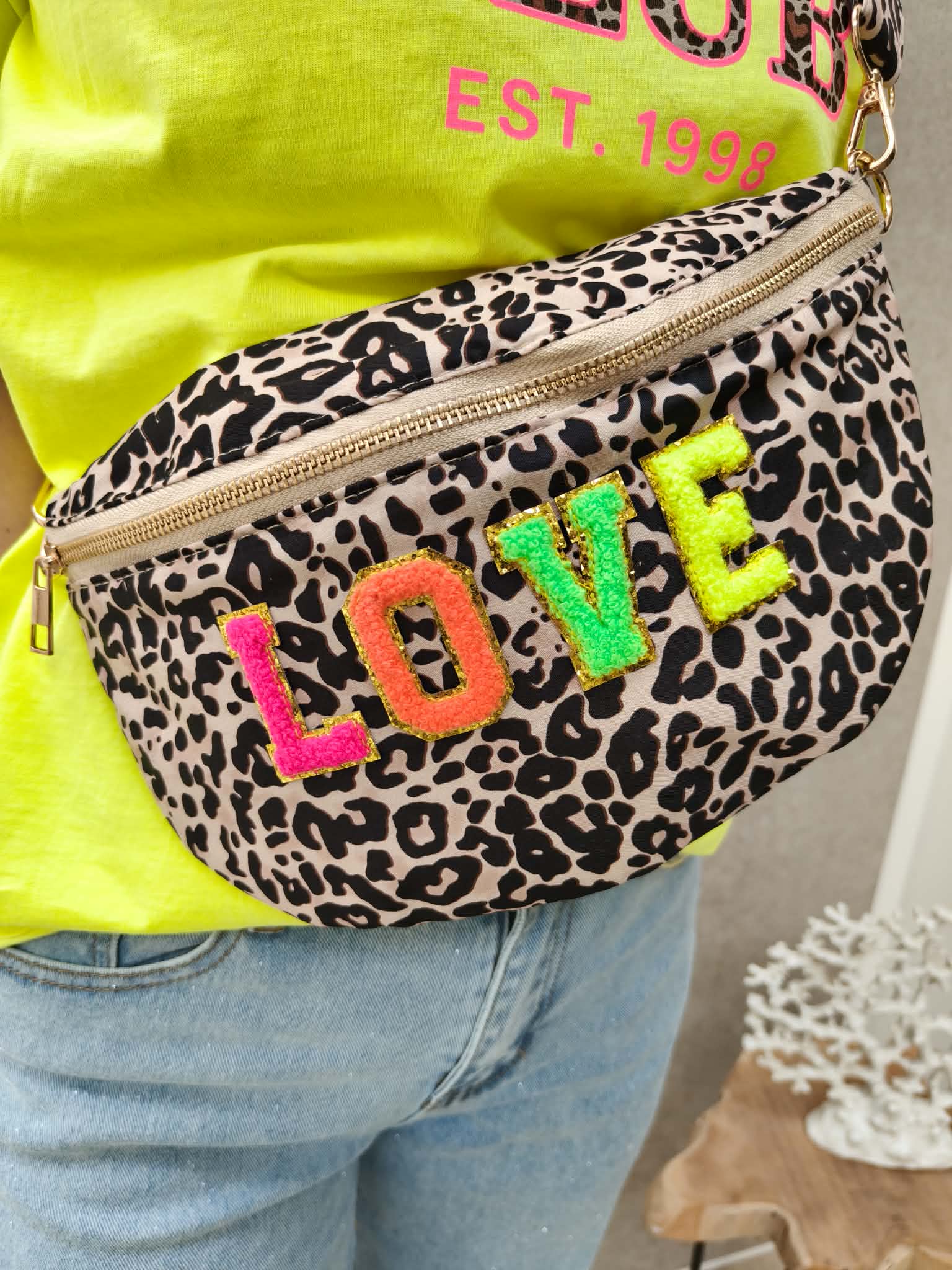 Handtasje love - leopard