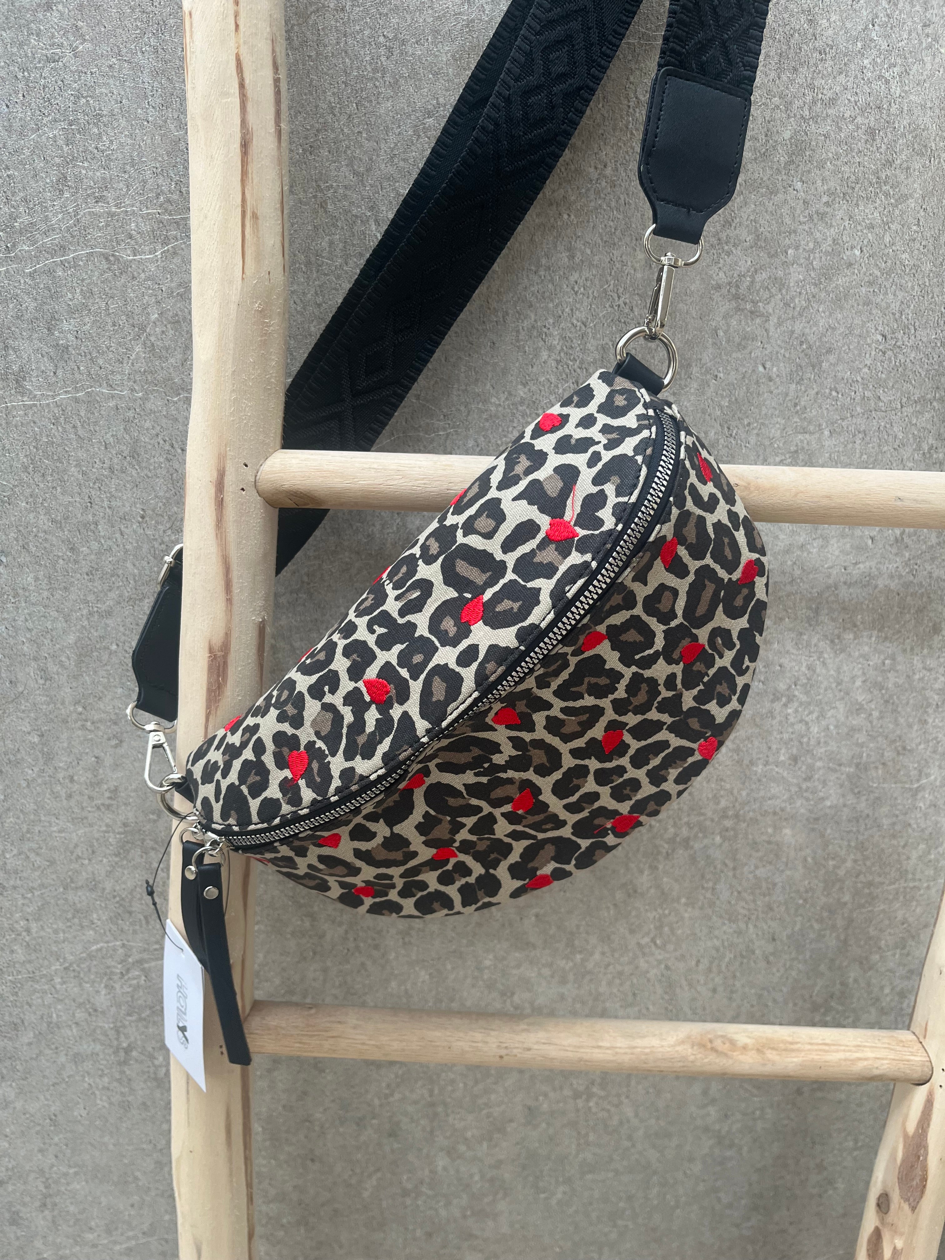 Handtas Leopard/hartjes