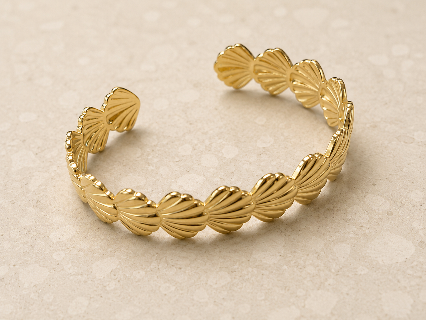 Bangle armband schelp